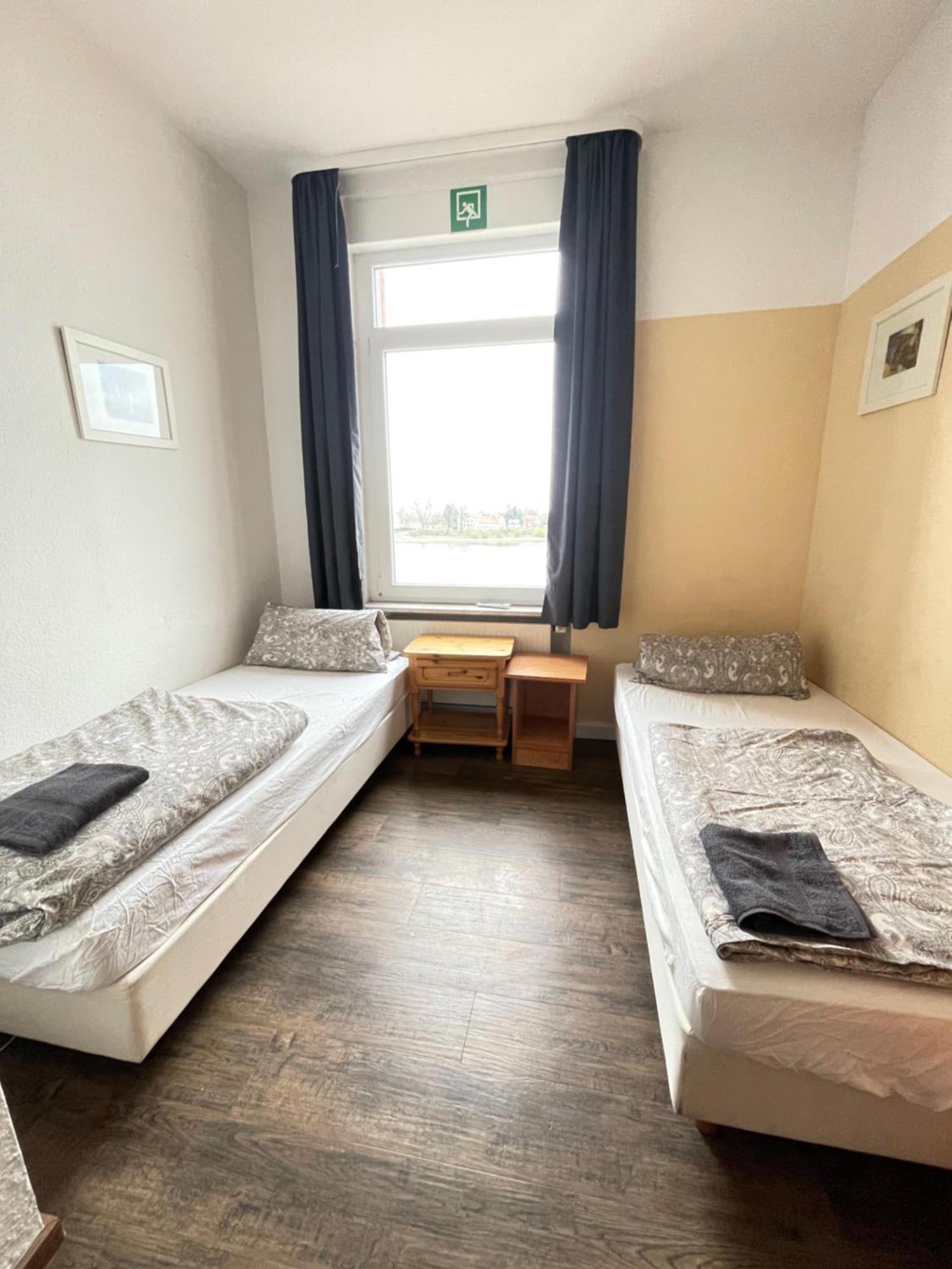 Pension Nierstein Bei Mainz ภายนอก รูปภาพ
